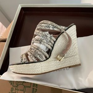 NWT Joan & David Espadrille Wedge Sandal
